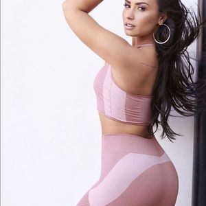 NWT Fabletics Demi Lovato Seamless Leggings